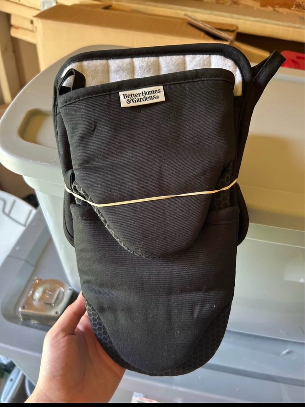 Better Homes And Gardens Black Oven Mitts